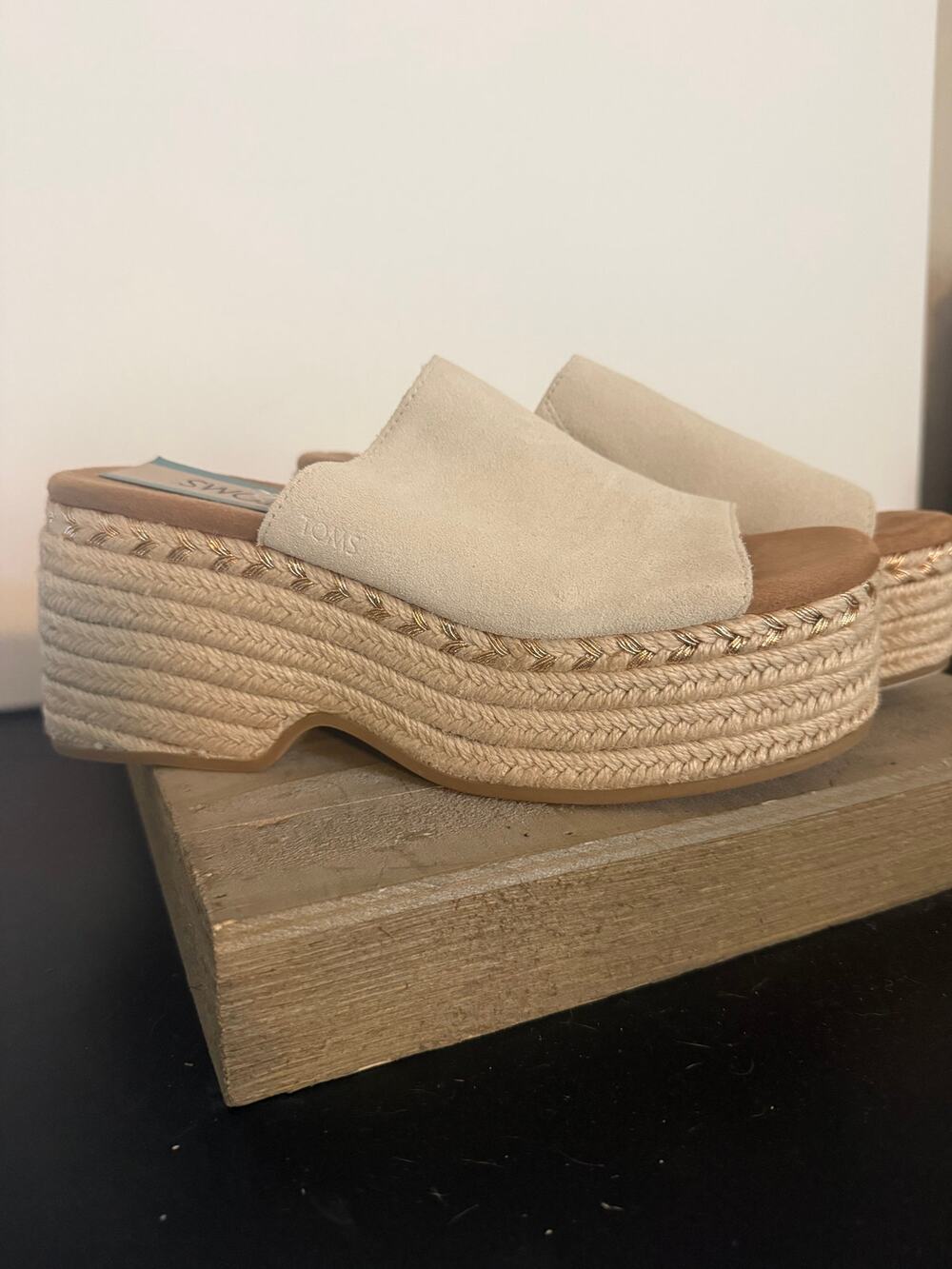 TOMS Laila Fog Suede Espadrille Platform Mules Women’s 8 NWT